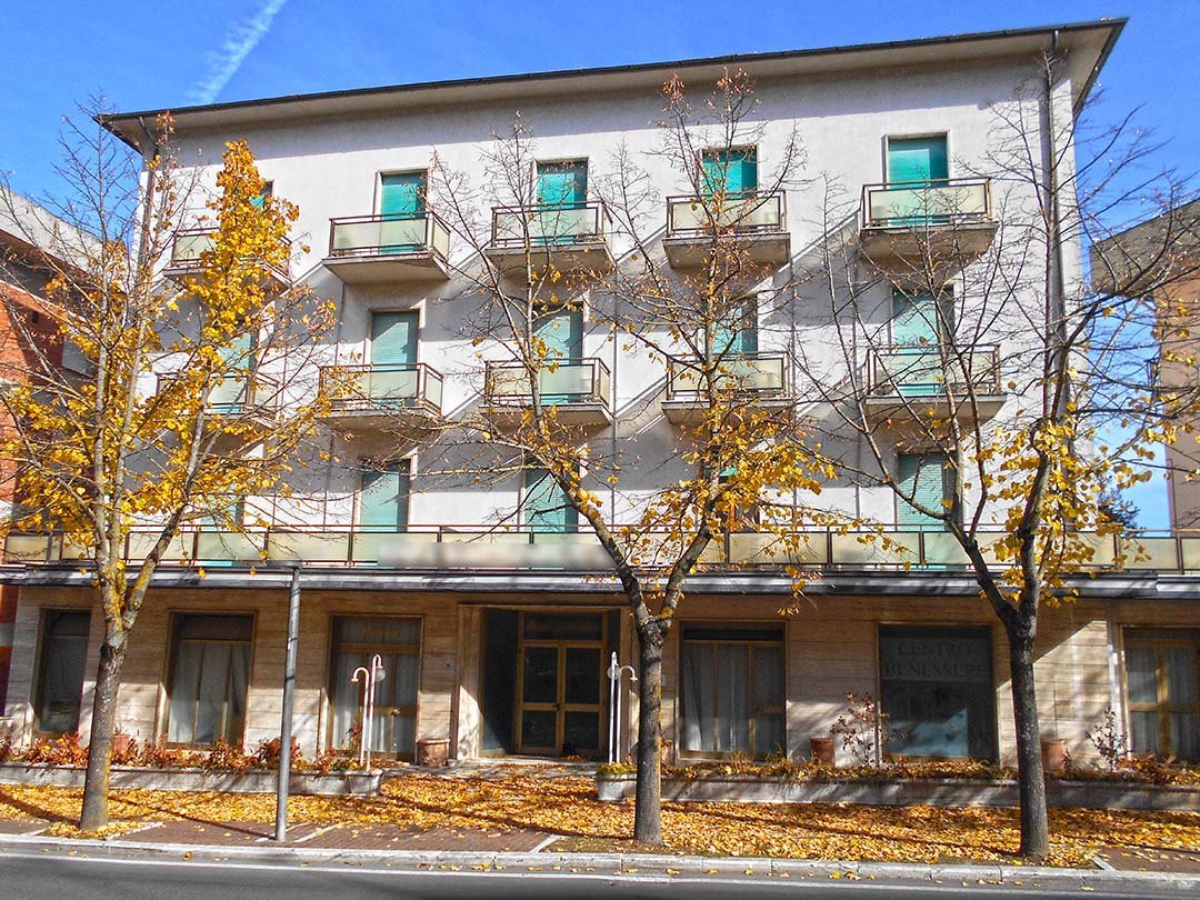 Aste   Albergo e pensione  - Albergo a Chianciano Terme in viale Guido Baccelli