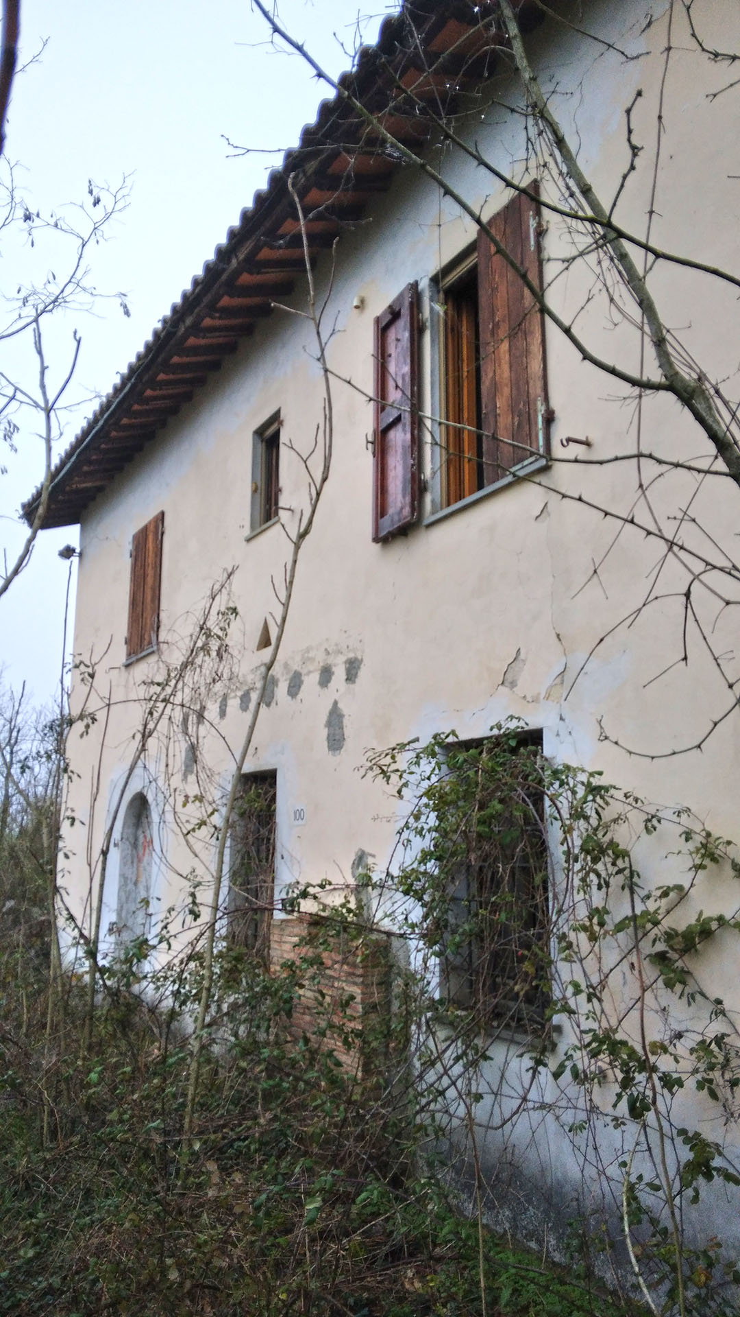 Aste   Abitazione di tipo economico  - Terratetto a Terranuova Bracciolini in località Le Sughere