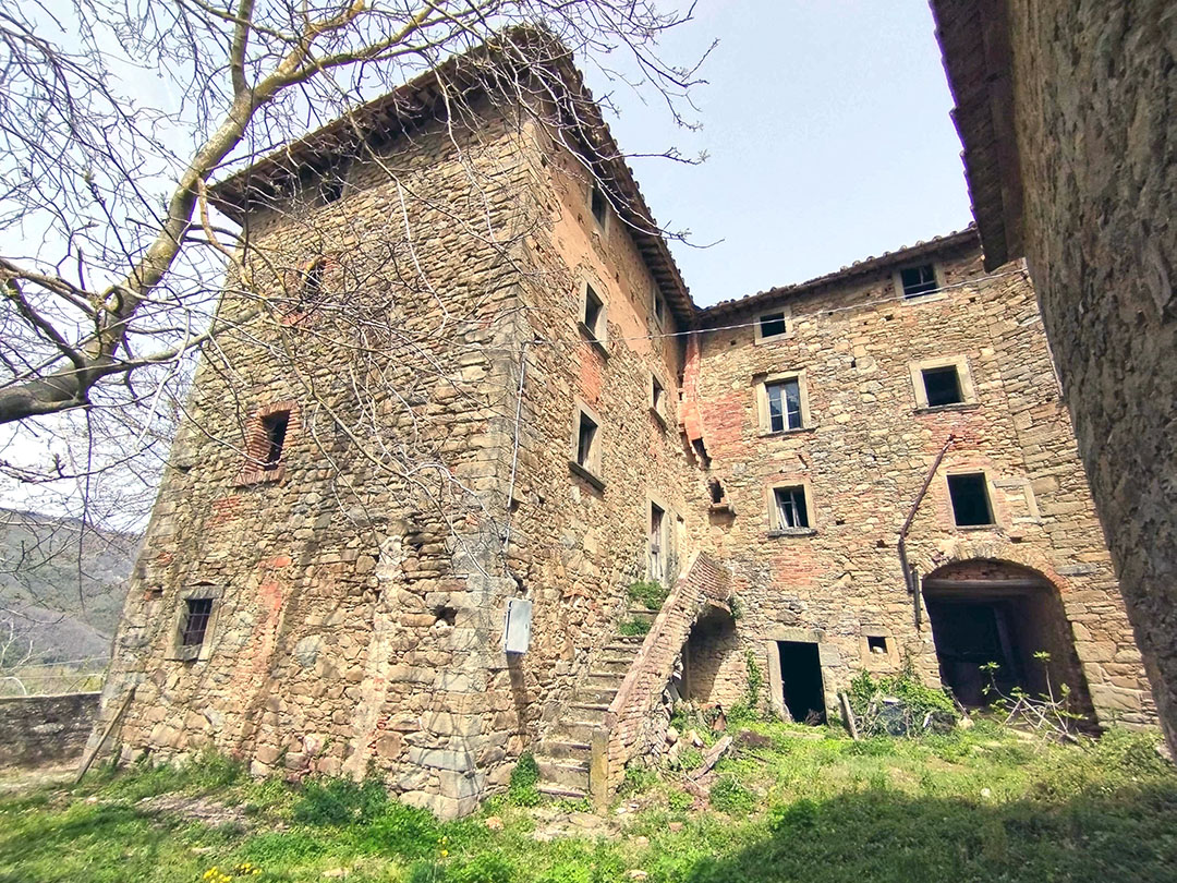 Aste   Abitazione di tipo ultrapopolare  - Abitazioni a Cortona in frazione Caselle - Lotto 3