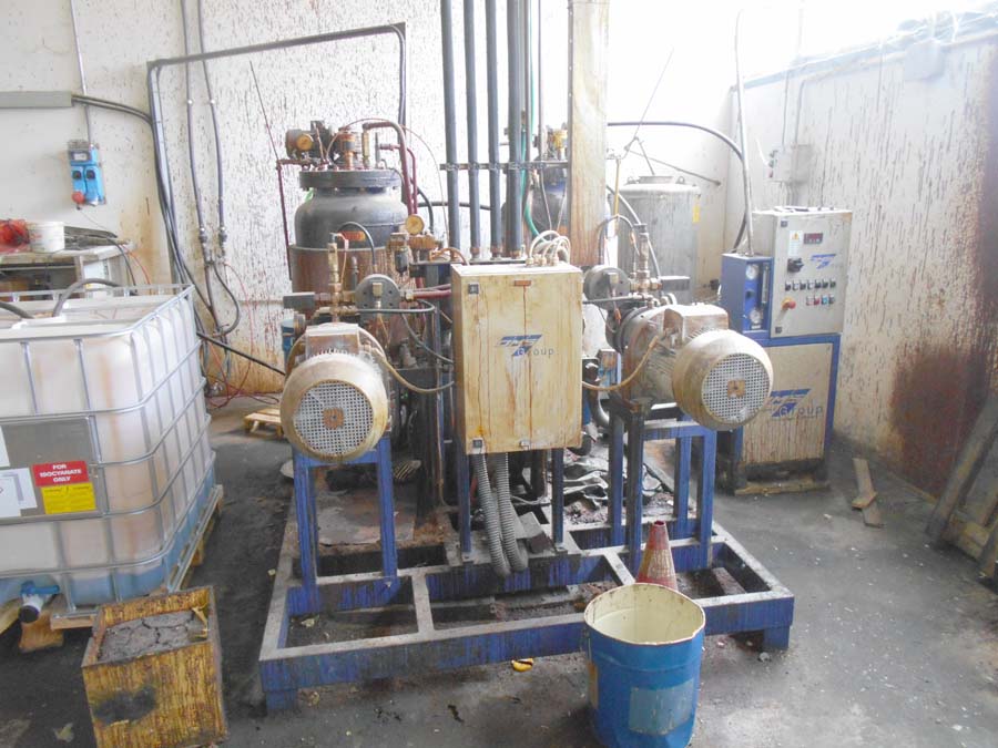 Aste   Macchinari per la lavorazione della plastica e gomma  - Lotto N. 17) Schiumatrice Cannon Eco plus 100 kg   GARA ONLINE 5 DICEMBRE 2025