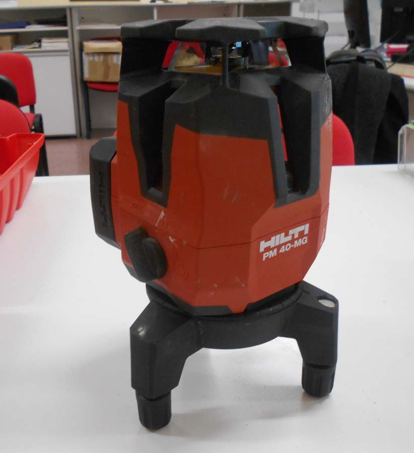 Aste   Computer e attrezzatura informatica  - Lotto 17) Hilti laser PM 40 MG MM Plus 500 N  GARA ONLINE 26 NOVEMBRE 2025