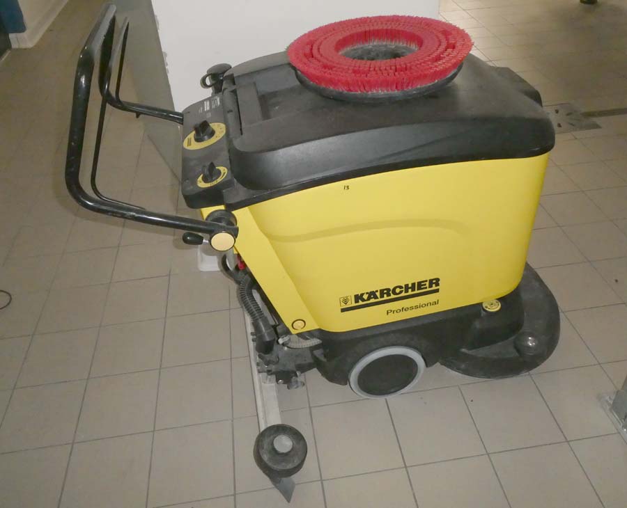 Aste   Attrezzature ed utensili  - Lotto 13) Lavapavimenti Karcher Professional   GARA ONLINE 25 NOVEMBRE 2025