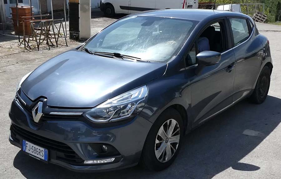 Aste   Autovetture  - Autovettura Renault Clio anno 2017   GARA ONLINE 27 GENNAIO 2026