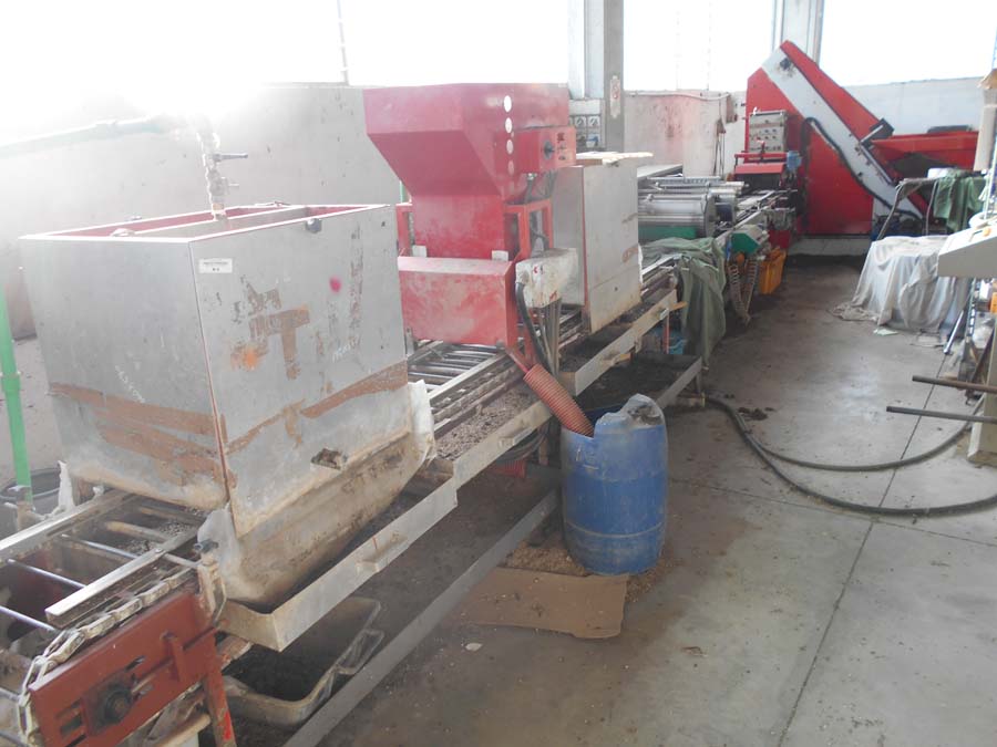 Aste   Macchinari per l'agricoltura, foreste e pesca  - Lotto 17) Linea di semina con macchinario Atlantic Man   GARA ONLINE 27 GENNAIO 2026