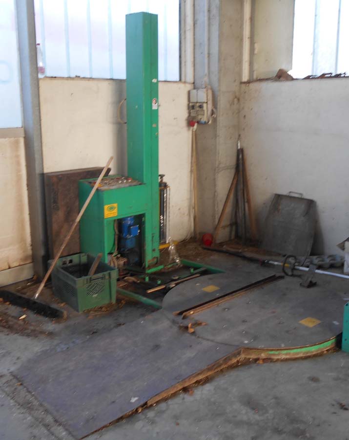 Aste   Attrezzature industriali  - Lotto 20) Fasciatrice per carrelli    GARA ONLINE 27 GENNAIO 2025